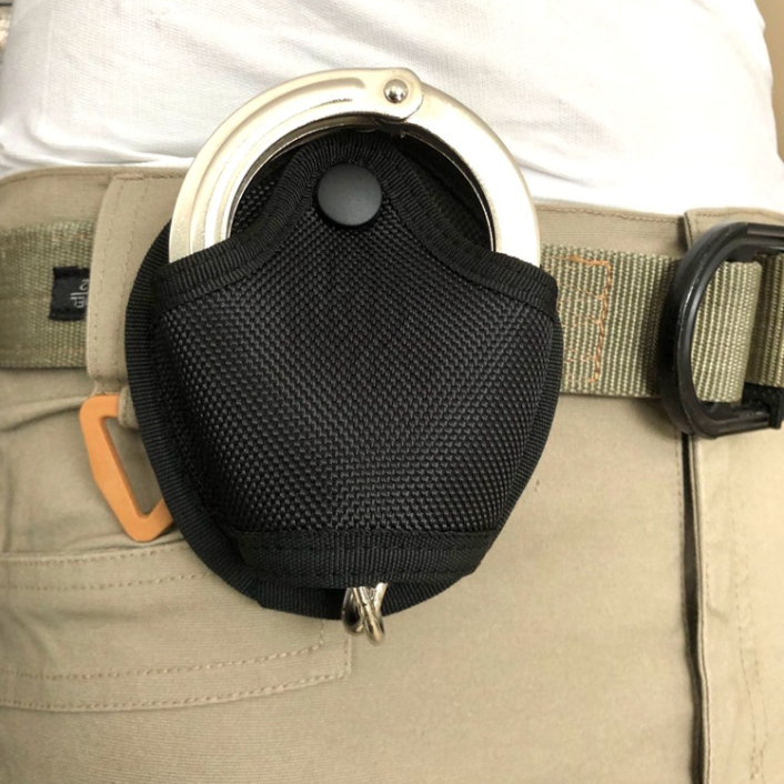Outdoor Tactical Universal Handcuff Bag Multifunctional Quick Pull Handcuff Holder